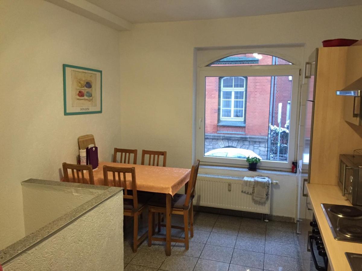 Hannover Sudstadt - Zimmer Und Apartment Extérieur photo